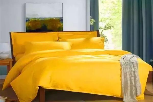 学点风水丨睡什么颜色的床单不易生病运气好 6