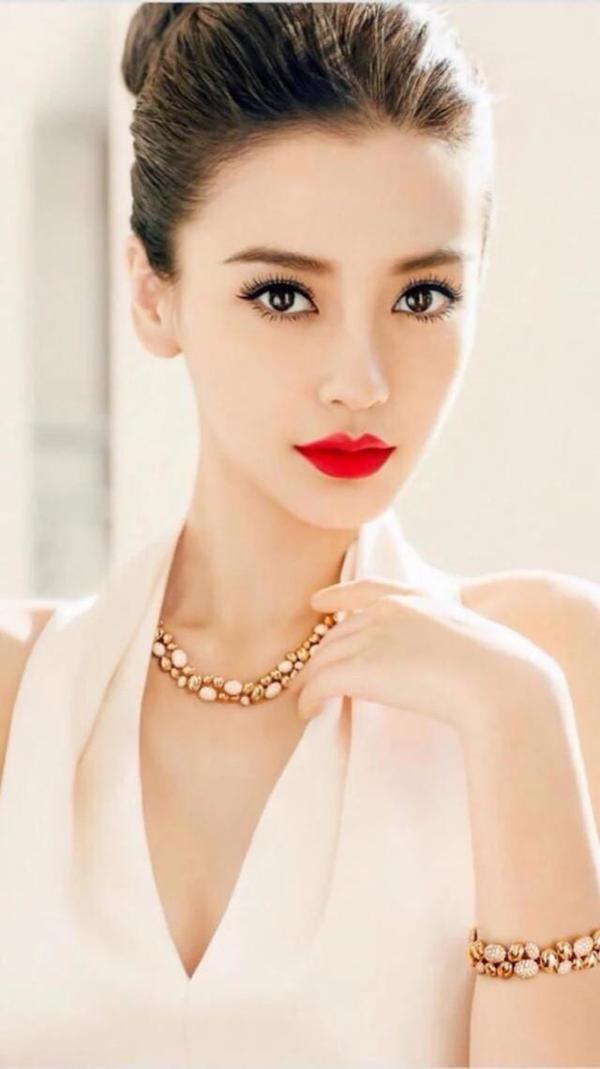 这4大生肖女,再穷也穷不过38岁,财运魅力一年更比一年高! 1