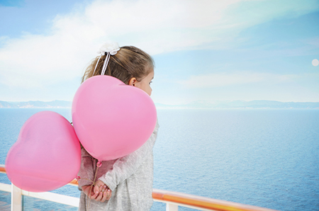 八字配对:天生八桃花的八字配对