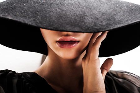 嘴唇厚的女性有什么优势？