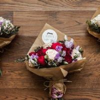 订婚彩礼箱子放点啥 订婚的红箱子中聘礼满满