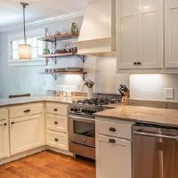 生肖蛇2022年8月哪天装修最好 装潢房间大吉日