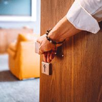 2022年5月安门黄道吉日 安装大门吉利日子