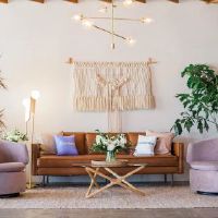 2022年8月30日月历前是装饰的美好日子?