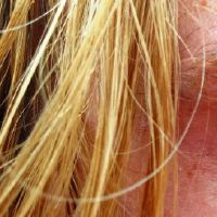 男人眼眉尾部散开的面相详解