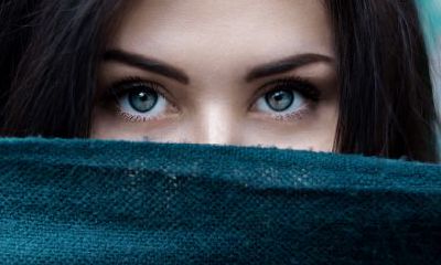 为什么我经常出现眼部皮肤跳动的症状?眼睑不断跳动的原因是什么?