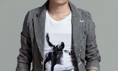 王宝强出生八字面临严重忌神七杀受合绊,却有幸得到多位贵人相助!