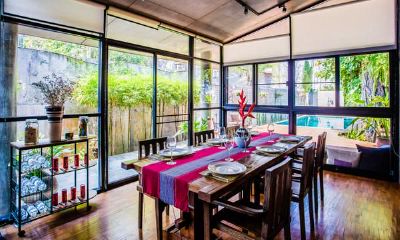 听老年人的建议,好好修缮门窗,避免一生的财富困境