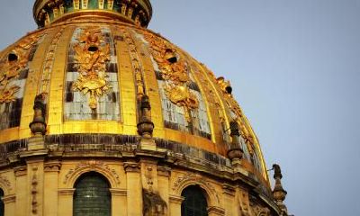 如何给2019年11月3日出生的男婴选取符合五行配对的个性化命名方案?