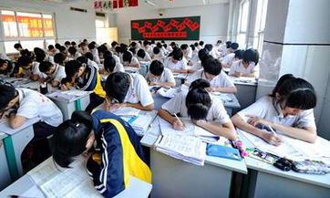 2023年大年初三与情人节撞车,怎么过?