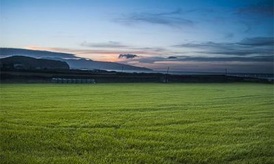 公历2023年正月十三日,是否是当年的哪个月哪一天?这个日期是否吉利?