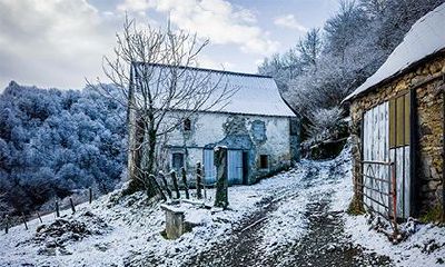 请问2022年7月9日是否适宜从事工作或积极行动?老黄历上有哪些吉凶卦象?