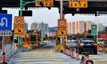 在2023年11月9日的农历中,这一天对应的星座和季节分别是什么?