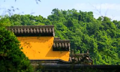 2023年的农历二月十八日是否是一个适宜祈福的吉日?