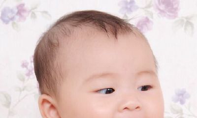 如何为新生婴儿选择一个有意义且与时俱进的名字?——探索现代的取名方式和趋势