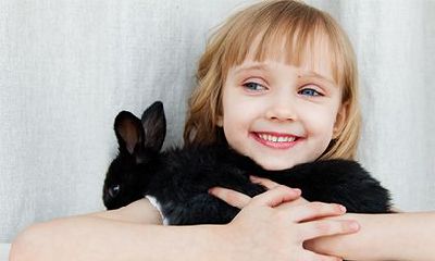 2022壬寅年农历十二月十八日出生女孩命好吗?