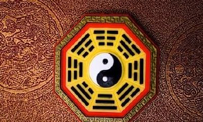 命局相同,一人被国家重用,另一为小职员,与被国家重用的人,其遭遇又大相径庭?纠其何因?