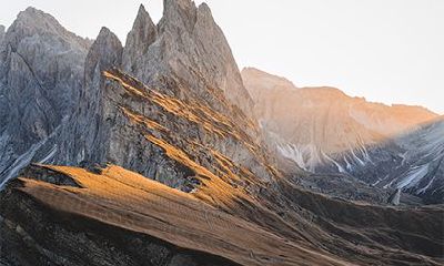 2022年农历十二月初二是开工的黄道吉日吗?