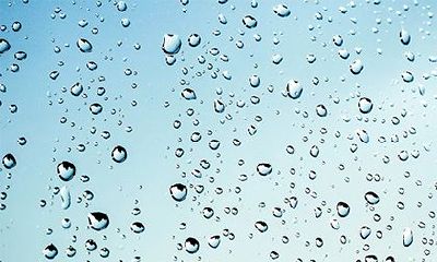 长流水命和石榴木命相克吗?石榴木命是哪年出生的?