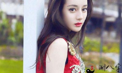 梦见明星和自己讲话