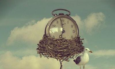 女生梦见男友和闺蜜在一起