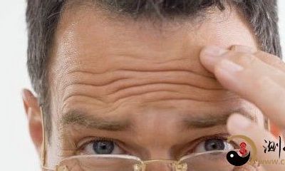 梦到自己前额长雀斑