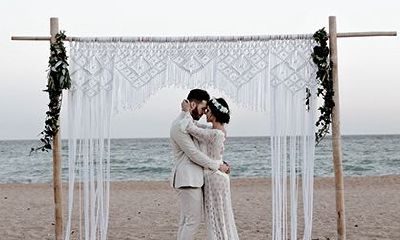 比肩格男命的婚姻特点,比肩在哪柱对婚姻影响最大?