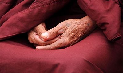 比肩在月柱是什么意思?比肩在月柱代表什么?