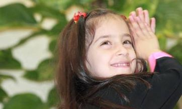 许姓女孩名字2023年12月1日出生的