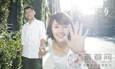 属鼠的名字喜忌_属鼠的叫什么名字好