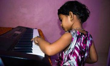 2023年三月十六出生沈姓女孩名字