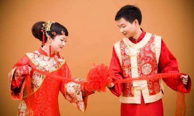 八字费用预算婚姻生活、情感、工作---八字算命测一辈子有几个婚缘