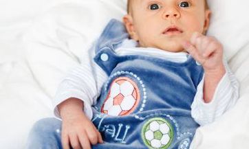 夫妻两都姓周孩子取什么名字