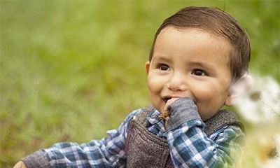 2022年秋分出生男宝宝名字,五行缺火起名推荐大全!