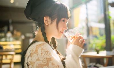 女人右耳朵长痣面相学,女人右耳痣面相图解