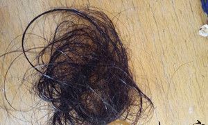 梦见头发没了一大把