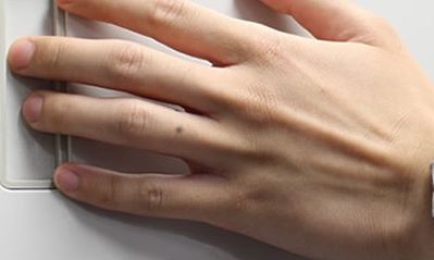 右手无名指突然长痣代表什么