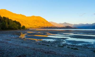 2020年正月二十六出生女孩五行缺土名字大全
