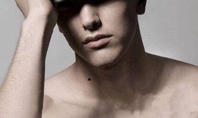 男人脖子两边长痣代表什么