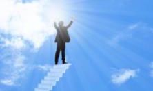 离家发展、终成大器的八字