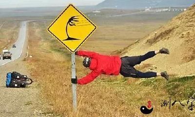 梦到刮十分大的风