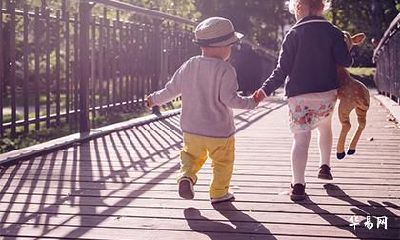 寓意大气的女宝宝姓张名字推荐