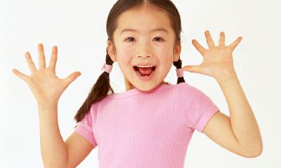 爸爸姓袁妈妈姓樊羊宝宝起名取名