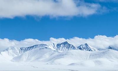 2018年农历九月十五日出生的男宝宝起名,宝宝五行名字推荐