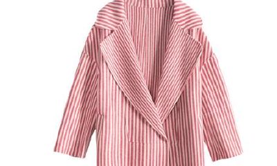 梦到自己衣着毛呢大衣往前走