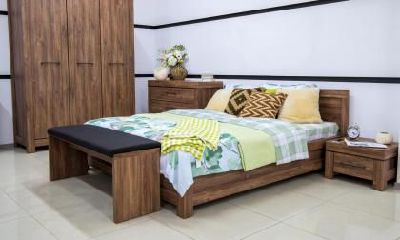 2021年农历四月初三日可以安床吗?