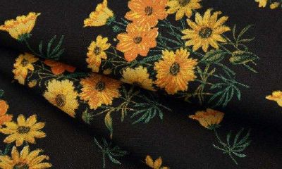 梦到各式各样的服装印花