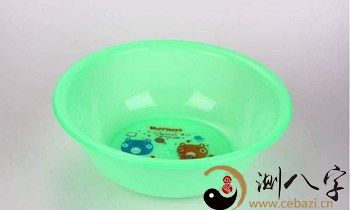 梦到洗面盆破了渗水