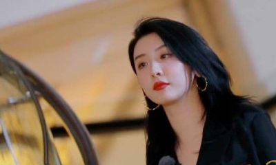 梦到自己上妆照镜