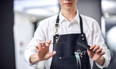 2019年农历八月十八是理发的好日子吗?